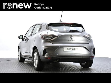 2025 Renault Clio - photo 3