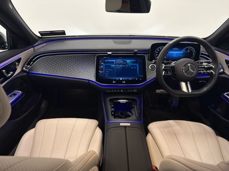 2025 Mercedes-Benz E Class - thumbnail 10