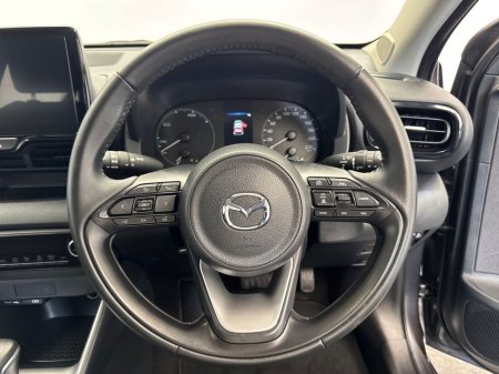 2025 Mazda Mazda2 - thumbnail 13