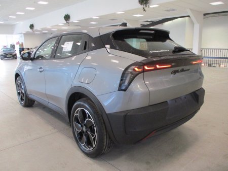 2026 Alfa Romeo Junior 54kwh Elettrica 156bhp €35,995 thumbnail