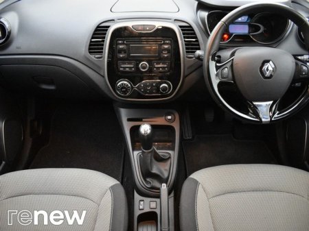 2015 Renault Captur dCi 90 S&S LIFE €9,490