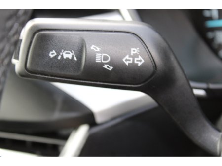 2020 Ford Focus - thumbnail 22