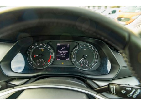 2022 Skoda Octavia 2022 Skoda OCTAVIA AMB 2.0TDI 115HP €25,950 thumbnail