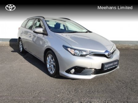 2016 Toyota Auris 1.4 D-4D AURA TS 4DR