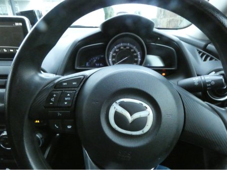 2016 Mazda Demio 1.3 AUTO HEATED SEATS €9,450 thumbnail