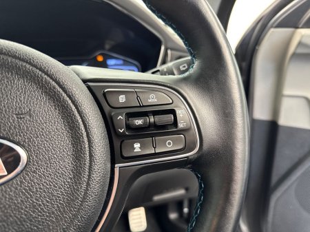 2021 Kia Niro - thumbnail 21