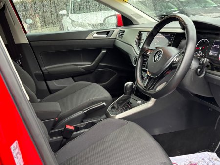 2021 Volkswagen Polo 1.0 COMFORTLINE AUTO €17,999 thumbnail