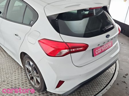2020 Ford Focus 1.0 Ecoboost 125PS Titanium €19,880 thumbnail
