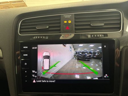 2019 Volkswagen Golf  €17,995 thumbnail