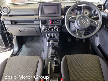 2025 Suzuki Jimny - thumbnail 10