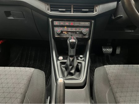 2020 Volkswagen T-Cross €21950! 2020 VOLKSWAGEN T-CROSS TSI FIRST 1.0 AUTOMATIC / CRUISE CONTROL / REVERSE CAMERA AND MORE €21,950 thumbnail