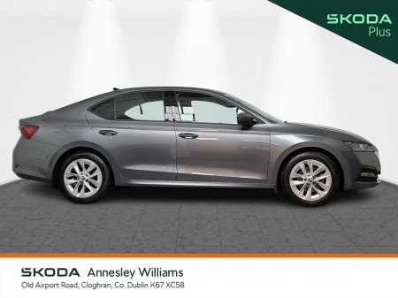 2023 Skoda Octavia Ambition 1.0Tsi 110Bhp €27,950 thumbnail