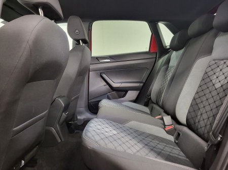 2023 Volkswagen Polo 1.0 TSI 95HP R-Line €21,975 thumbnail