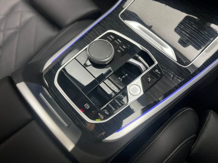 2024 BMW X5 30D M SPORT XDRIVE €109,990 thumbnail