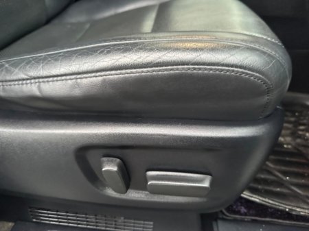 2015 Toyota Alphard - thumbnail 25