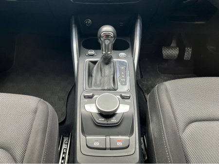 2020 Audi Q2 - thumbnail 17