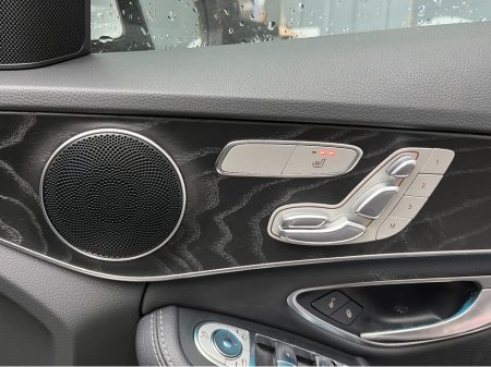 2018 Mercedes-Benz C Class €23950! 2018 MERCEDES-BENZ C220D LAUREUS EDITION 2.2 AUTOMATIC / CRUISE CONTROL / REVERSE CAMERA / ELECTRIC MEMORY & HEATED SEATS / PADDLE SHIFTERS €23,950 thumbnail