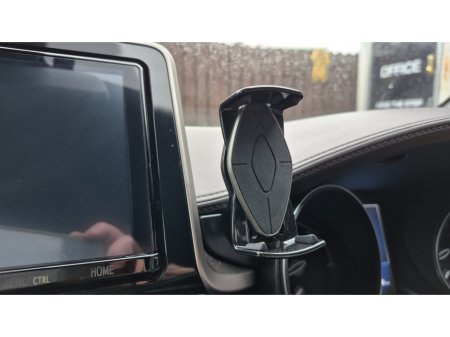 2019 Toyota C-HR Luna Sport Hybrid €19,950 thumbnail