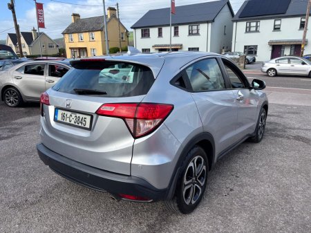 2016 Honda HR-V - thumbnail 11