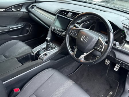 2018 Honda Civic 1.0 VTEC TURBO SR 5DR 129PS €13,950 thumbnail
