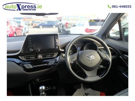 2021 Toyota C-HR - thumbnail 8