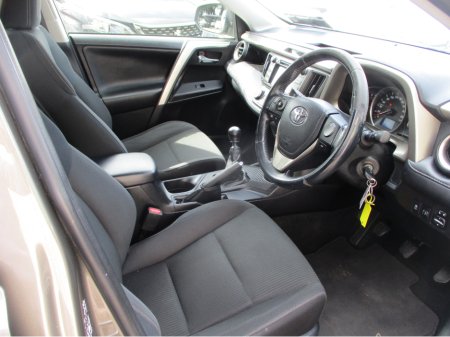 2014 Toyota Rav4 - thumbnail 9