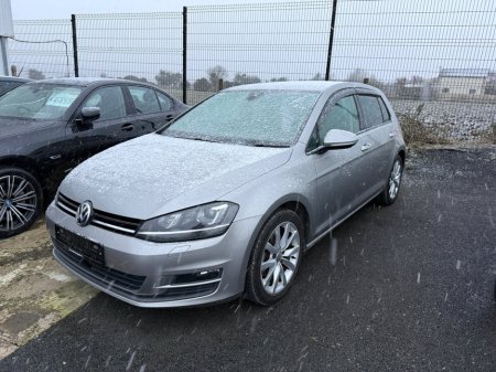 2017 Volkswagen Golf 1.2 TSI 5DR 110HP Comfortline €14,995 thumbnail