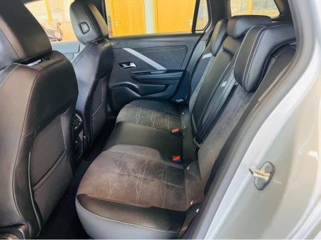 2024 Opel Astra - thumbnail 18