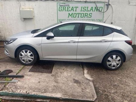 2019 Opel Astra  €12,750