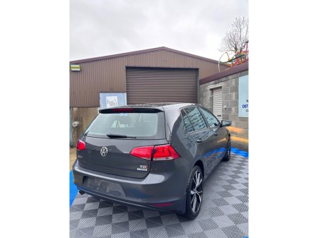 2016 Volkswagen Golf MATCH TDI BLUEMOTION TECHNOLOGY €12,950 thumbnail