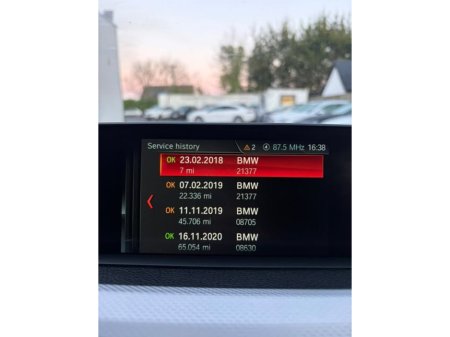 2018 BMW 3 Series 330e M Sport €18,950 thumbnail