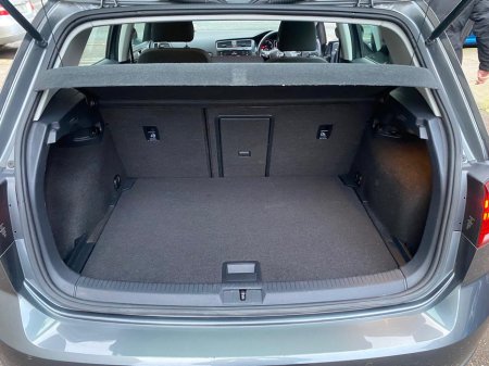 2019 Volkswagen Golf CL 1.6 TDI D7F 5DR 115HP 5 AU €14,995 thumbnail