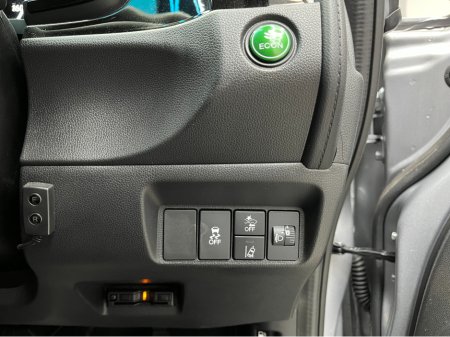 2022 Honda Shuttle €17950 2022 HONDA SHUTTLE HYBRID SENSING 1.5 AUTOMATIC / CRUISE CONTROL / REVERSE CAMERA AND MORE €17,950 thumbnail