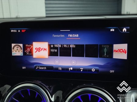 2025 Mercedes-Benz EQB - thumbnail 18