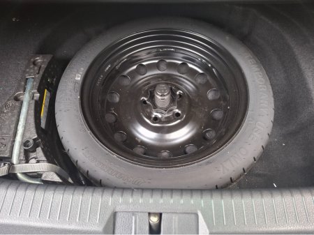 2016 Volkswagen Golf 1.2 AUTO €13,950 thumbnail