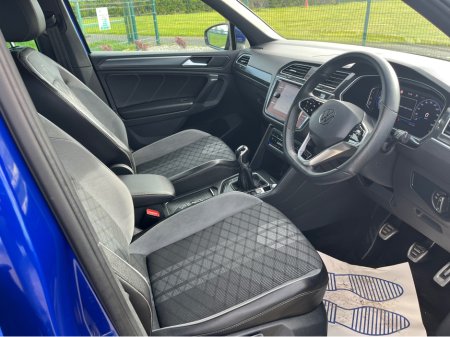 2021 Volkswagen Tiguan - thumbnail 17