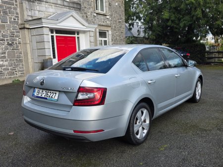 2019 Skoda Octavia AMBITION 1.0TSI 115HP DSG €13,950 thumbnail