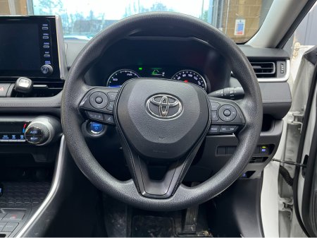 2020 Toyota Rav4 €29950 2020 TOYOTA RAV4 HYBRID X 2.5 AUTOMATIC / CRUISE CONTROL / REVERSE CAMERA AND MORE €29,950 thumbnail