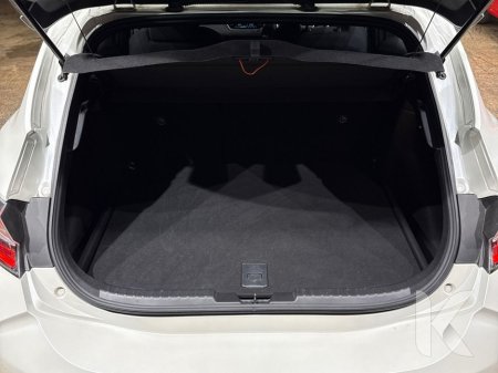 2020 Toyota Corolla 1.8 HYBRID - MULTI FUNCTION STEERING WHEEL - CRUISE CONTROL - LANE KEEP ASSIST - HEATING / AC CONTROLS - REVERSE CAMERA - ELECTRIC WINDOWS €20,950 thumbnail