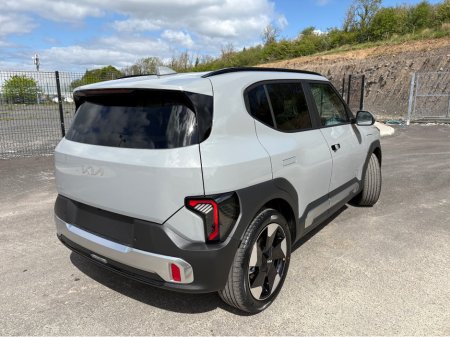 2026 Kia EV2 - photo 2