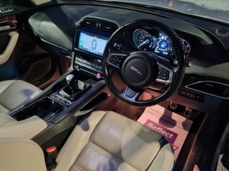 2019 Jaguar F-Pace - thumbnail 8