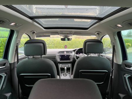 2019 Volkswagen Tiguan 2.0 TDI 150HP Highline DSG €27,950 thumbnail