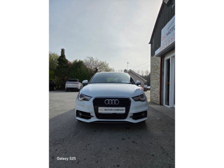 2012 Audi A1 - thumbnail 4