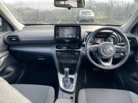 2023 Toyota Yaris Cross - thumbnail 8