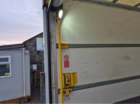 2022 Ford Transit 350LEADER ECOBLUE 3DR €24,538 thumbnail