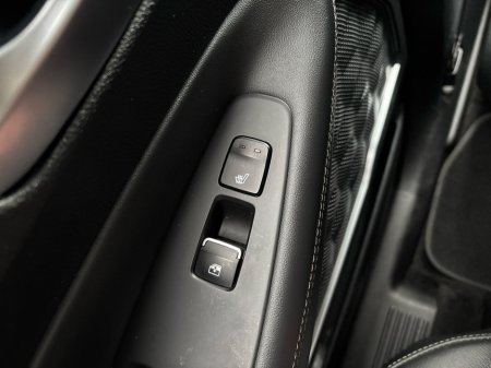 2019 Hyundai Santa Fe - thumbnail 24