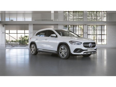 2022 Mercedes-Benz GLA Class 180D Progressive Line Compact SUV €39,950 thumbnail