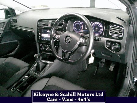 2017 Volkswagen Golf - thumbnail 23