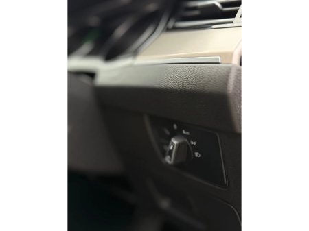 2017 Volkswagen Passat Volkswagen Passat 2017 GTE AUTO High Line €14,990 thumbnail