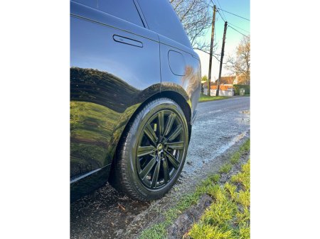 2024 Land Rover Range Rover Sport - thumbnail 11